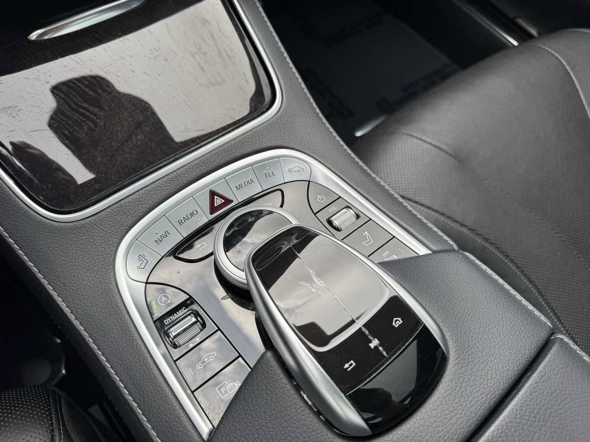 Used 2018 Mercedes-Benz S 450 Sedan image 16
