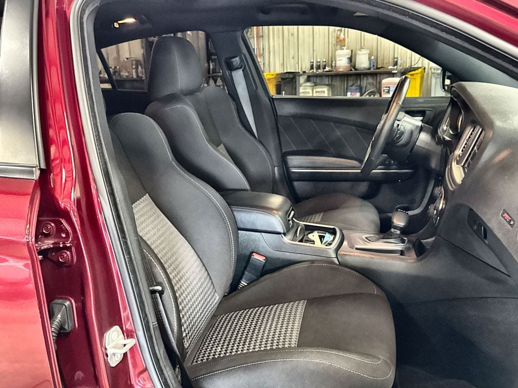 Used 2023 Dodge Charger Scat Pack RWD image 31