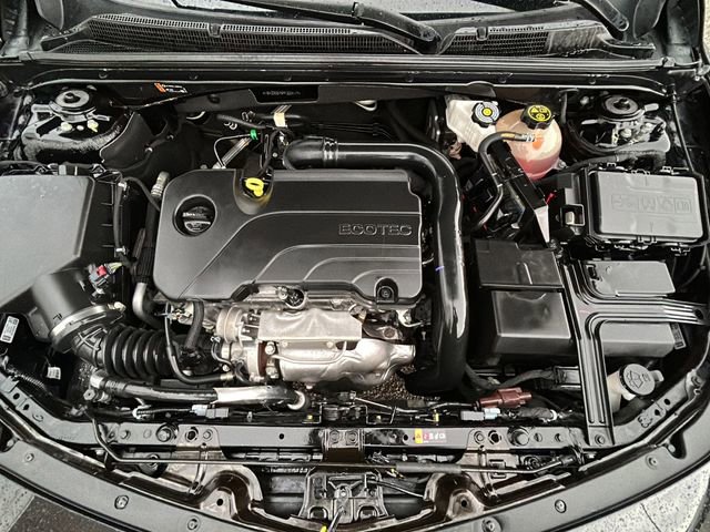 Certified 2023 Chevrolet Malibu LT image 33