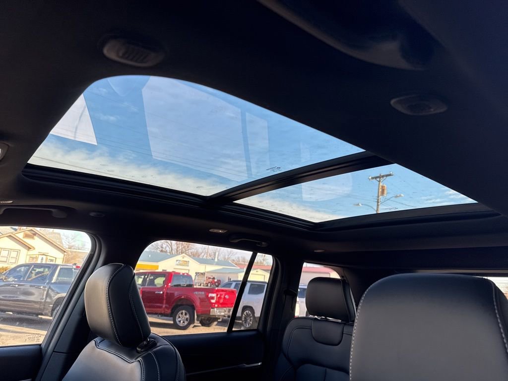 New 2025 Jeep Grand Cherokee Limited image 14