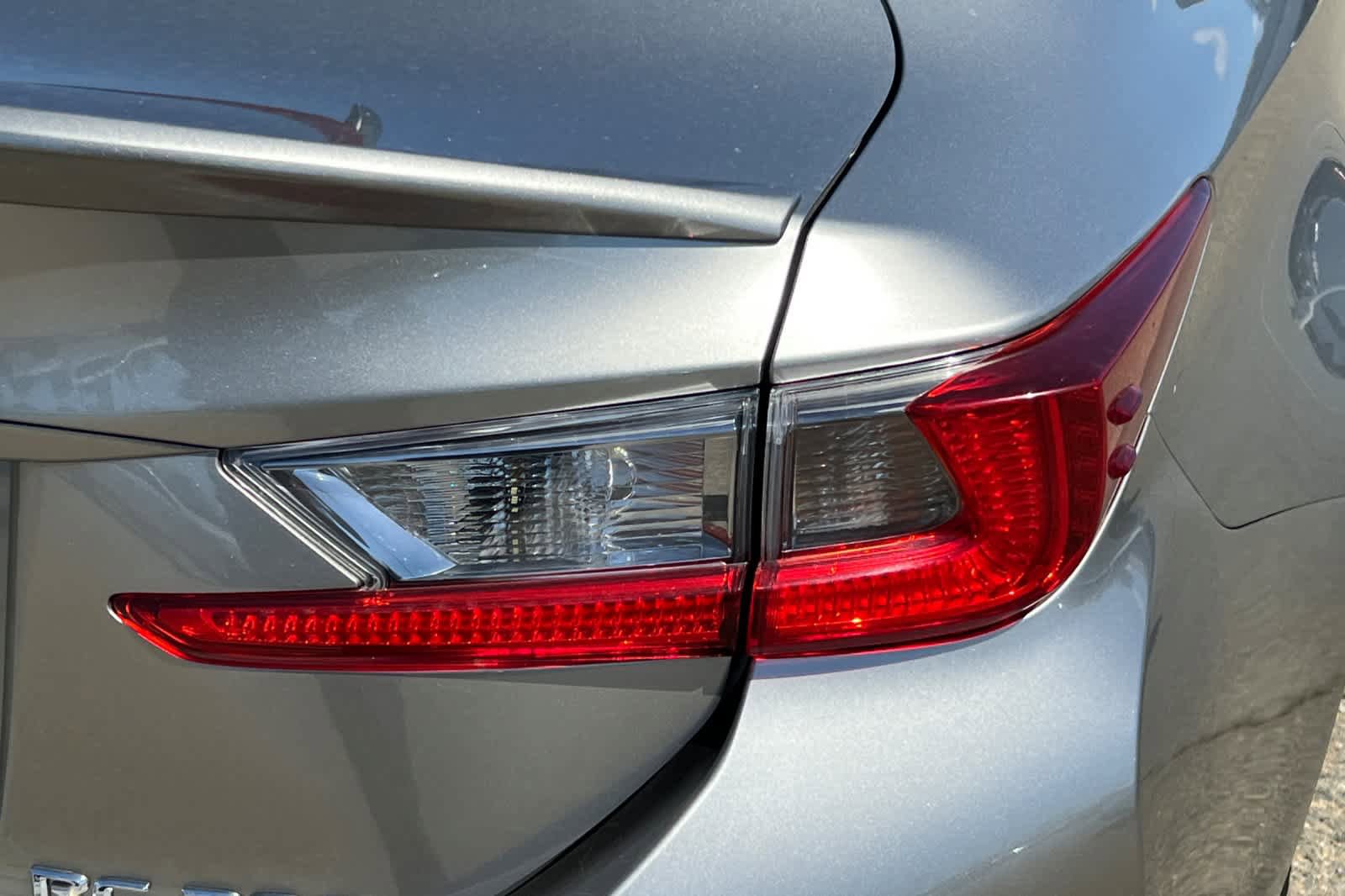 Used 2017 Lexus RC 200t F Sport image 18