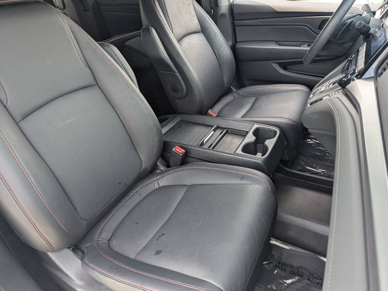 Certified 2024 Honda Odyssey Sport image 8
