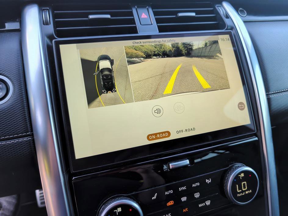 Used 2022 Land Rover Discovery S R-Dynamic AWD/4WD image 23