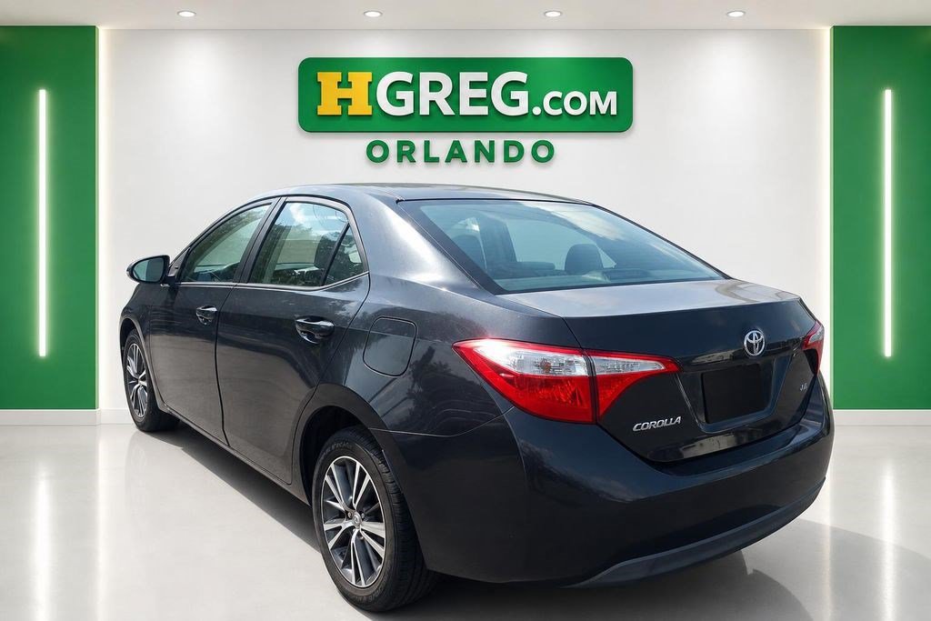 Used 2016 Toyota Corolla LE FWD image 2