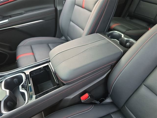 Used 2024 Chevrolet Traverse RS w/ LPO, Floor Liner Package image 29