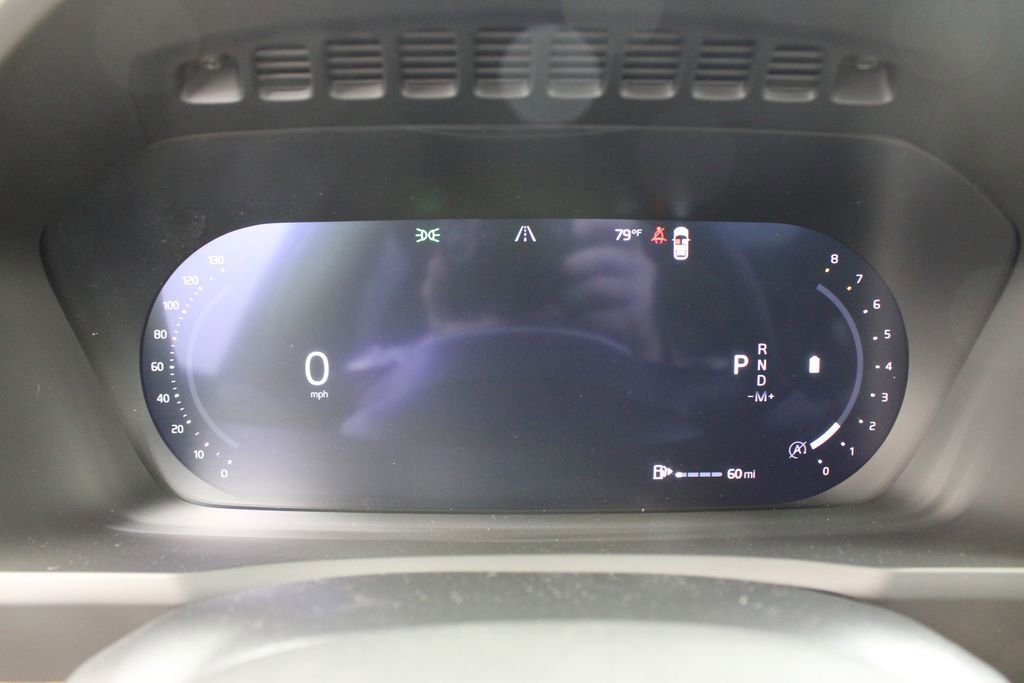 New 2026 Volvo XC90 B6 Plus w/ Protection Package Premier image 10