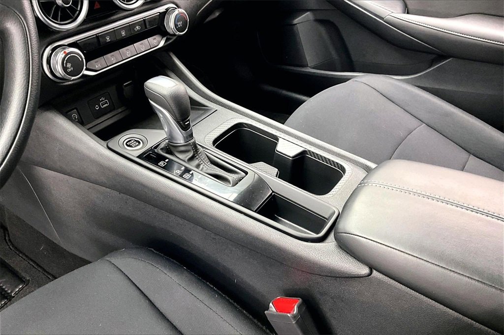 Used 2024 Nissan Sentra S image 15