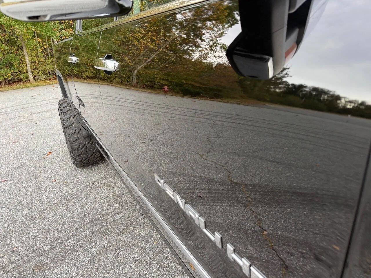 Used 2018 GMC Sierra 2500 Denali w/ Duramax Plus Package image 10