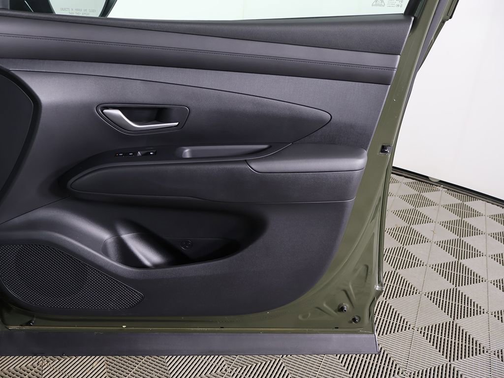 Certified 2025 Hyundai Tucson SEL image 23