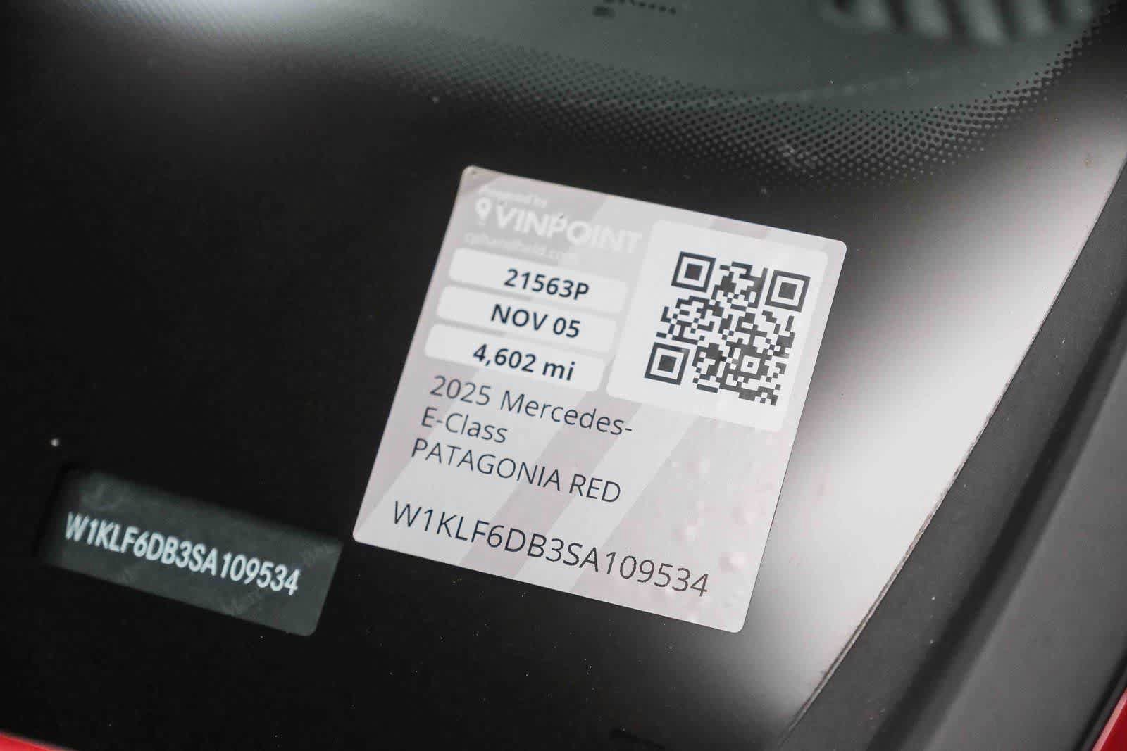 Used 2025 Mercedes-Benz E 53 AMG e 4MATIC Sedan image 28