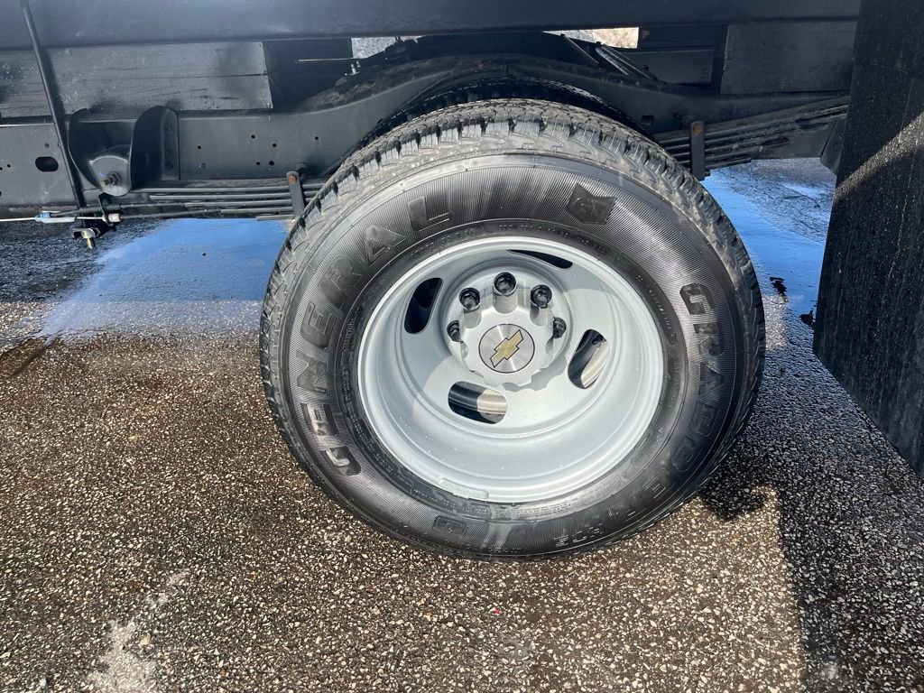 New 2026 Chevrolet Express 3500 w/ Power Convenience Package image 22