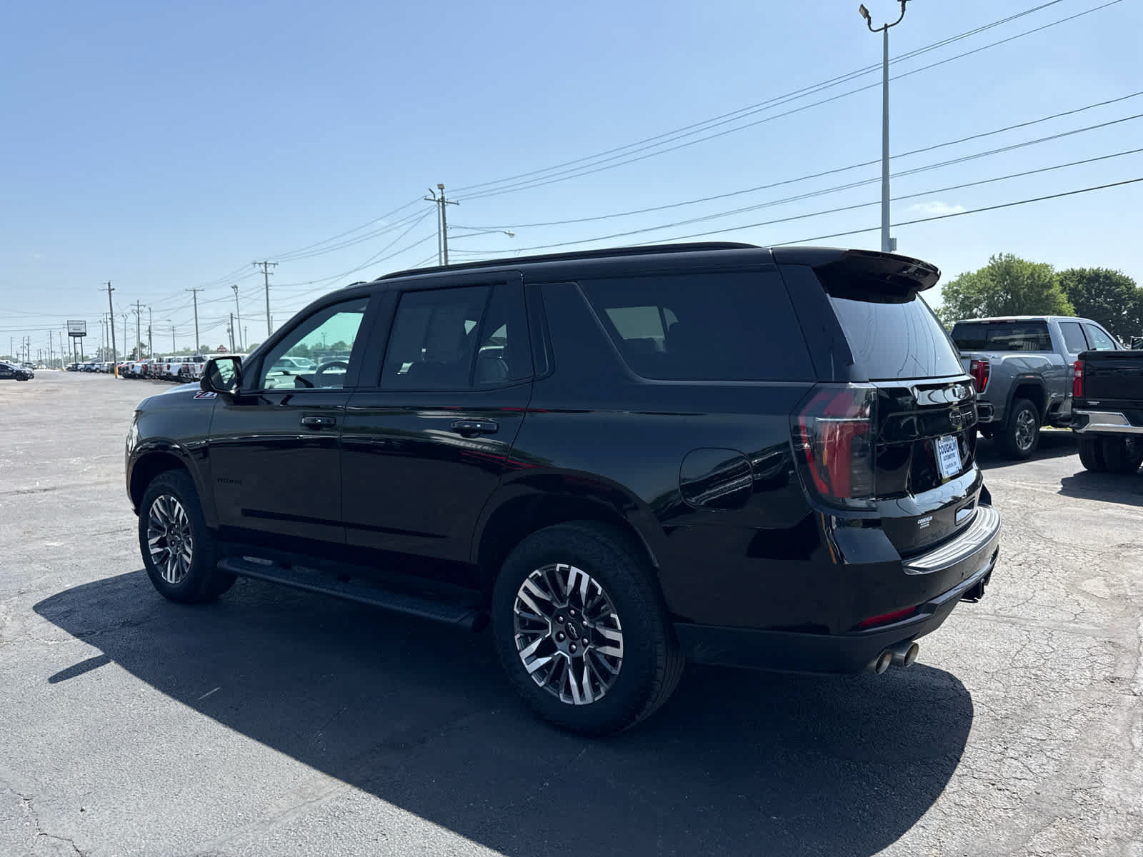 Certified 2025 Chevrolet Tahoe Z71 AWD/4WD image 3