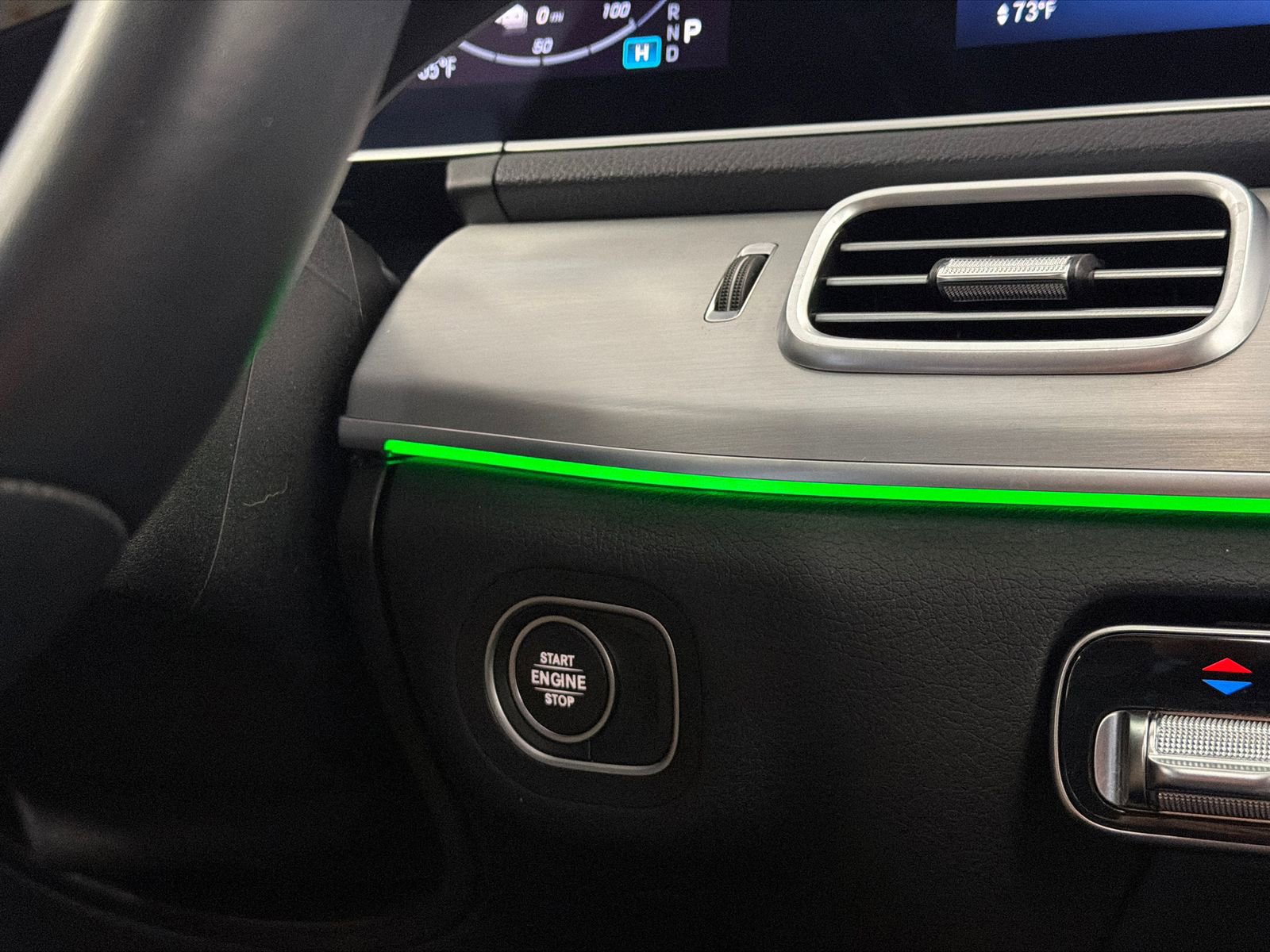 Used 2024 Mercedes-Benz GLE 450e 4MATIC image 30