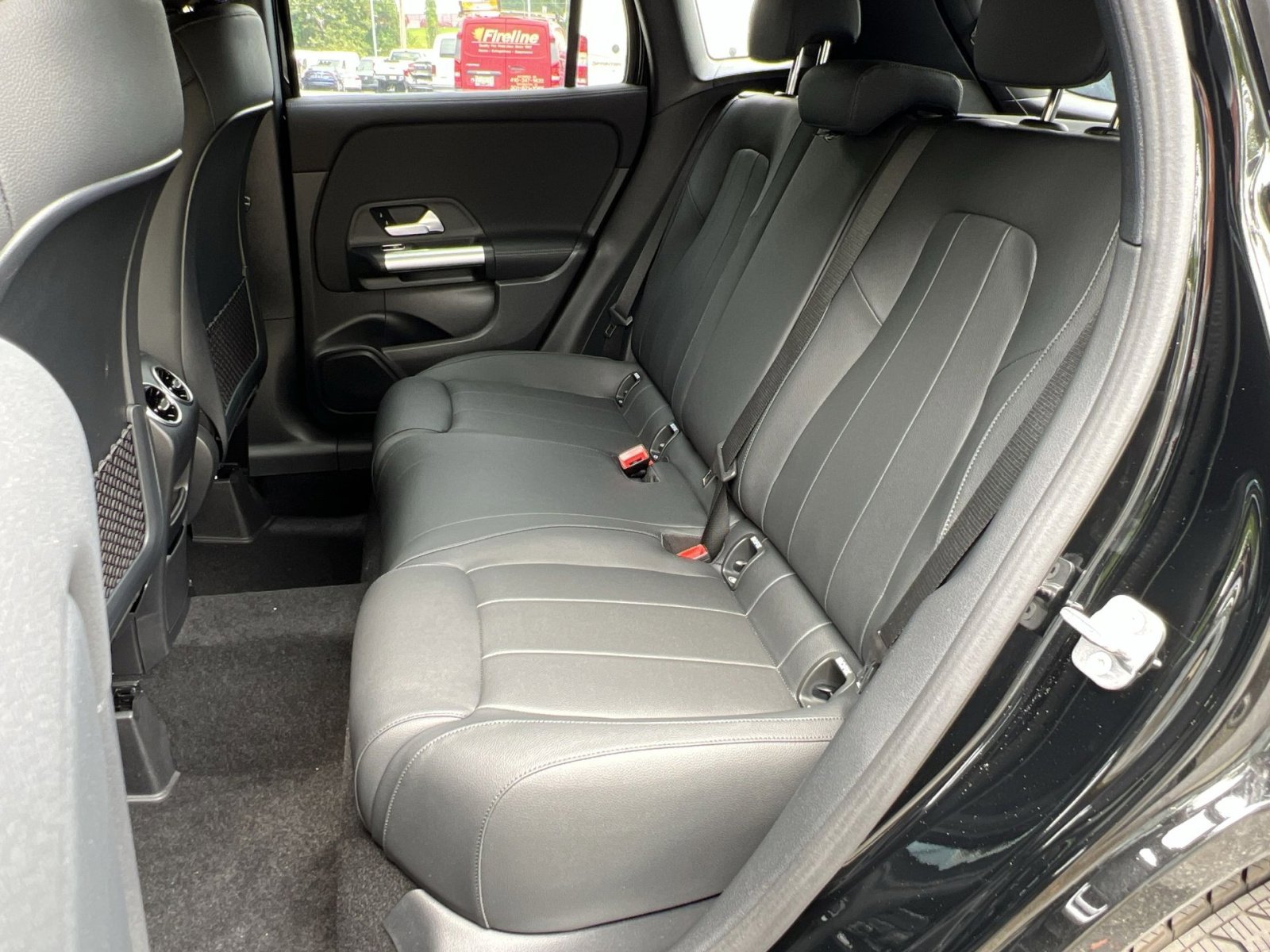 Certified 2025 Mercedes-Benz GLA 250 4MATIC image 23