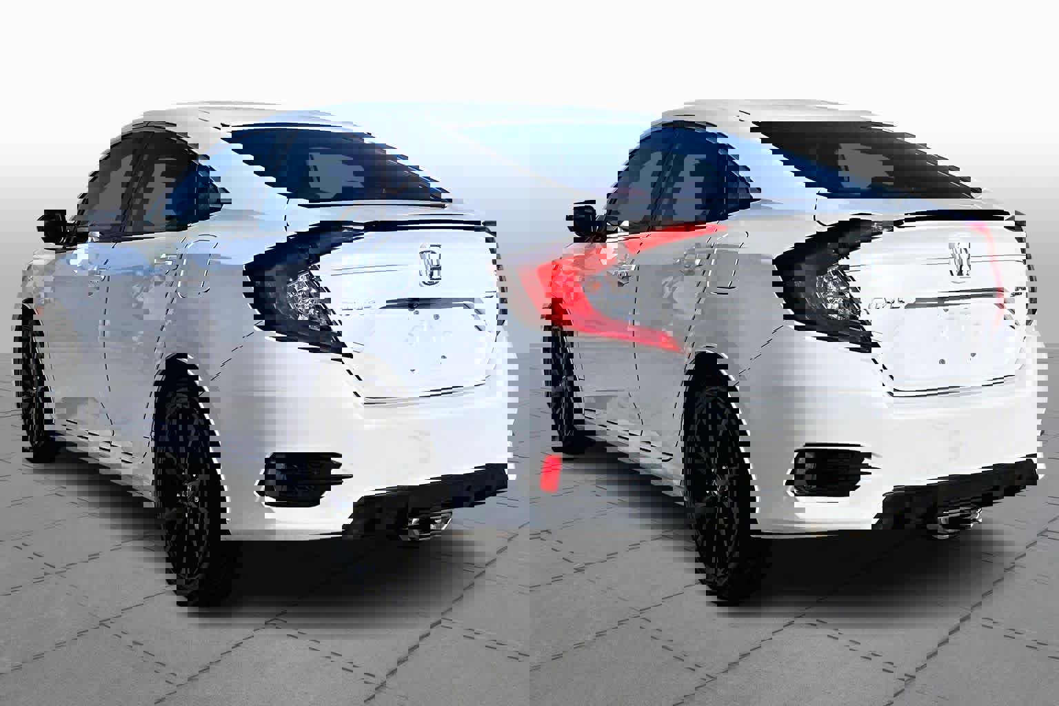 Used 2020 Honda Civic Sport image 12