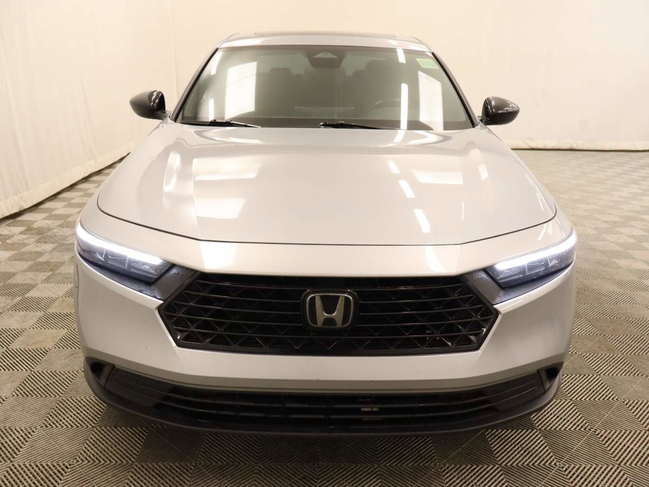 Used 2023 Honda Accord Sport image 4