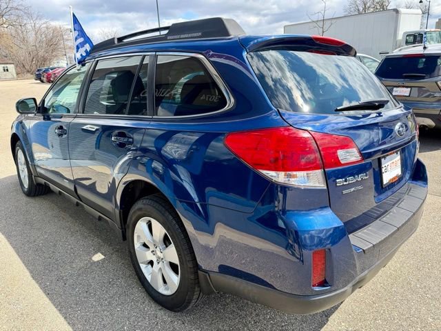 Used 2011 Subaru Outback 2.5i Premium image 5