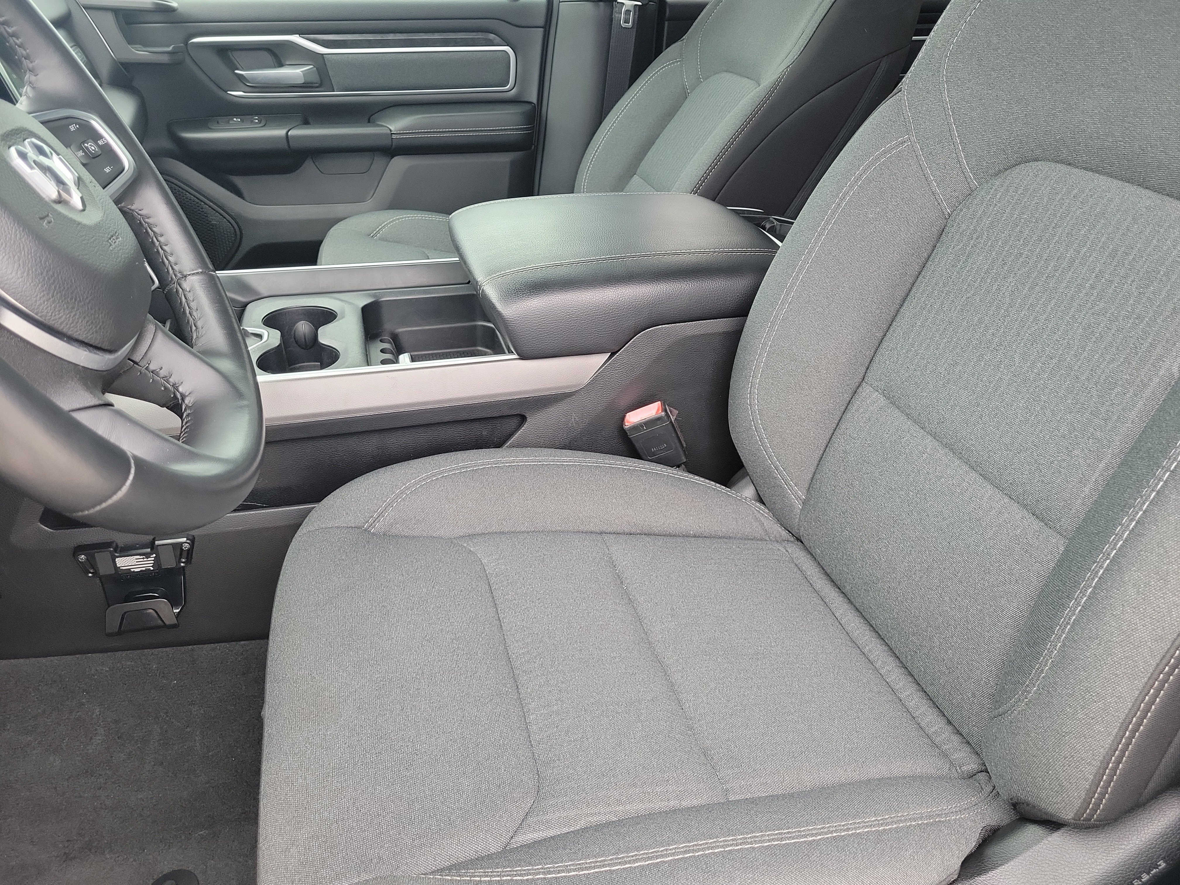 Used 2022 RAM 1500 Big Horn RWD image 21