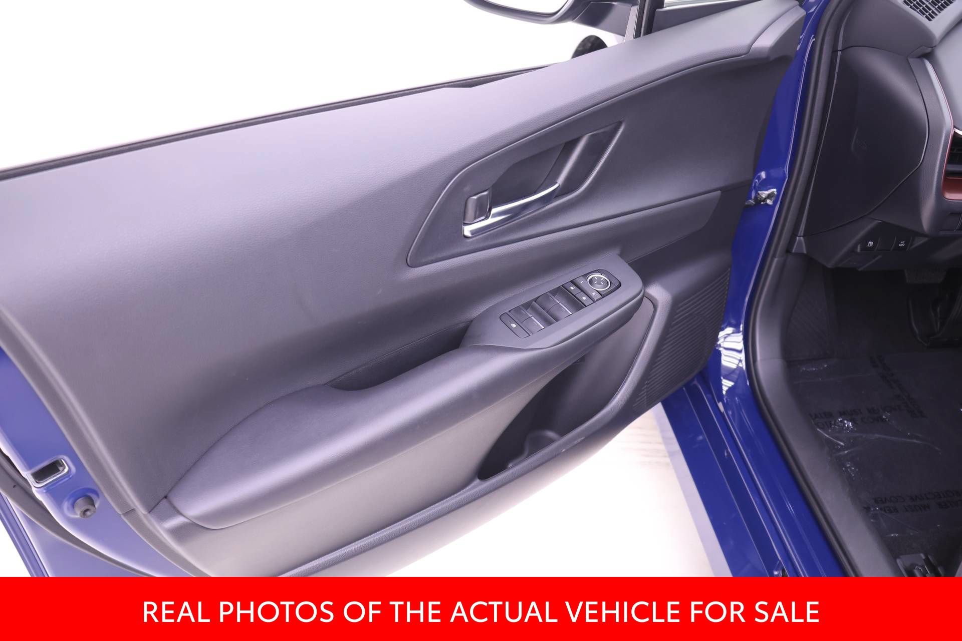 Certified 2024 Toyota Prius Prime FWD image 10