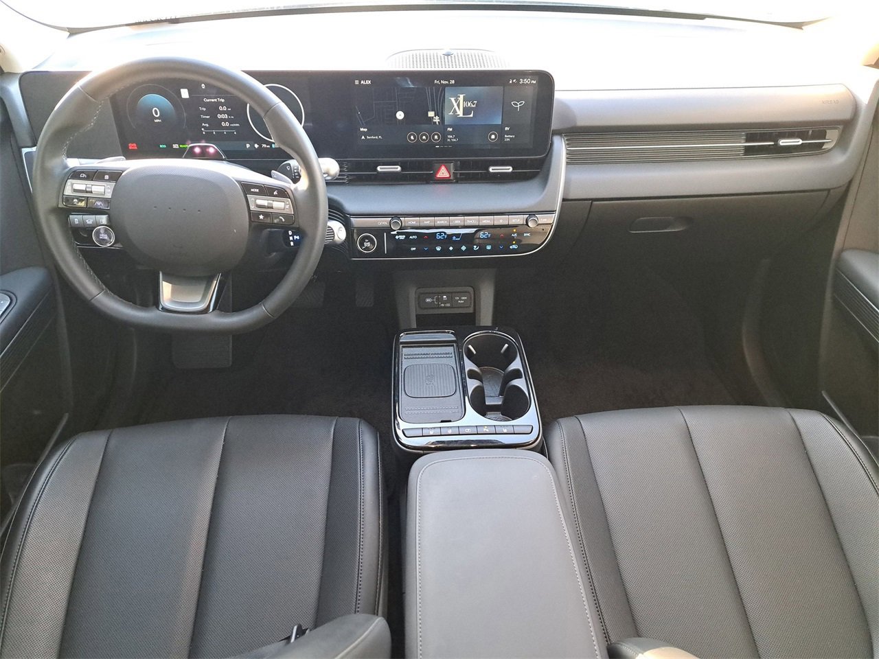 Used 2025 Hyundai Ioniq 5 SEL image 12