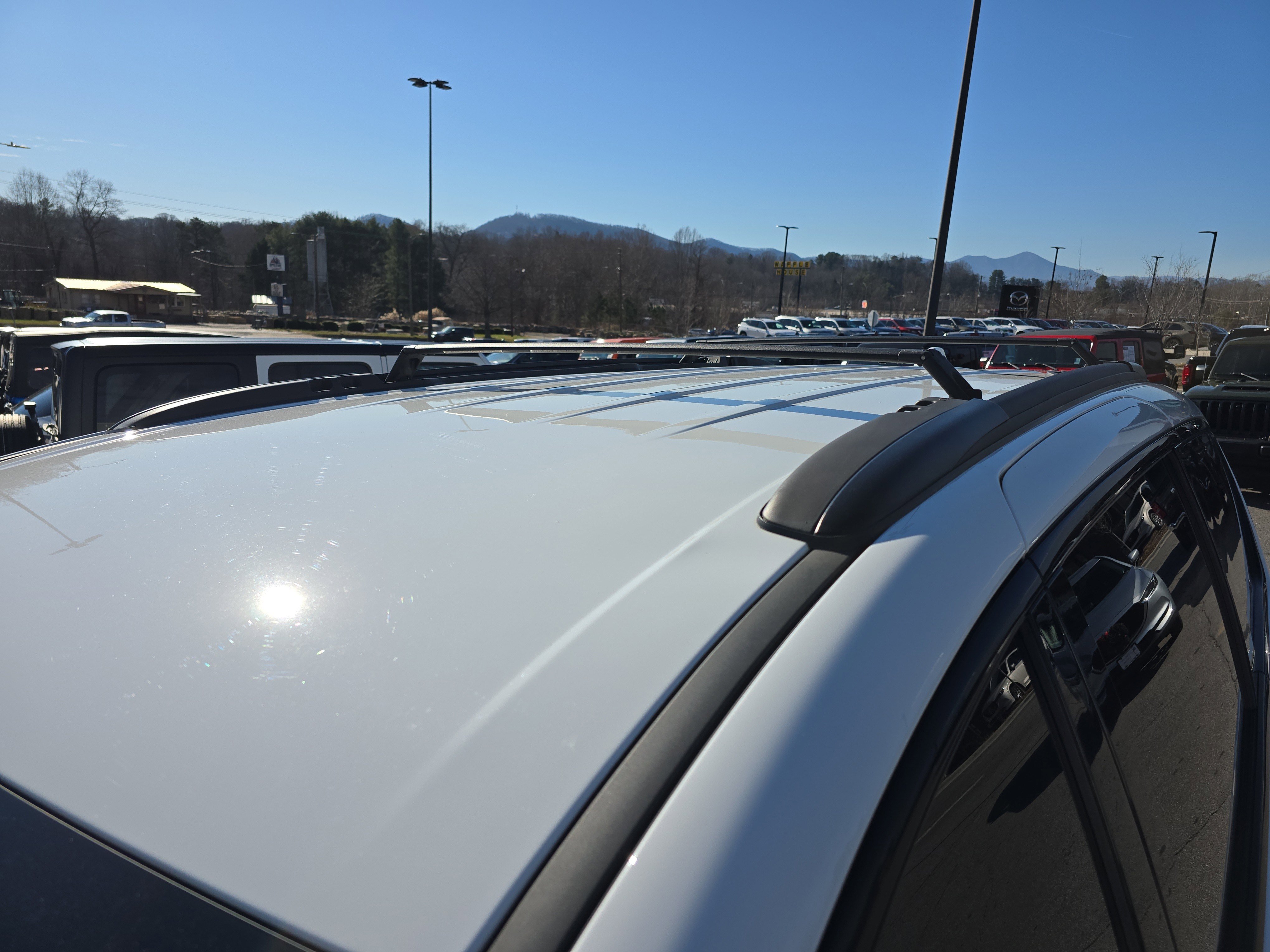 Used 2022 Chrysler Pacifica Touring-L w/ S Appearance Package image 13