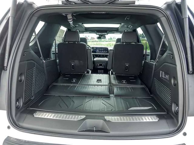 New 2026 Chevrolet Tahoe RST w/ Comfort Package AWD/4WD image 9