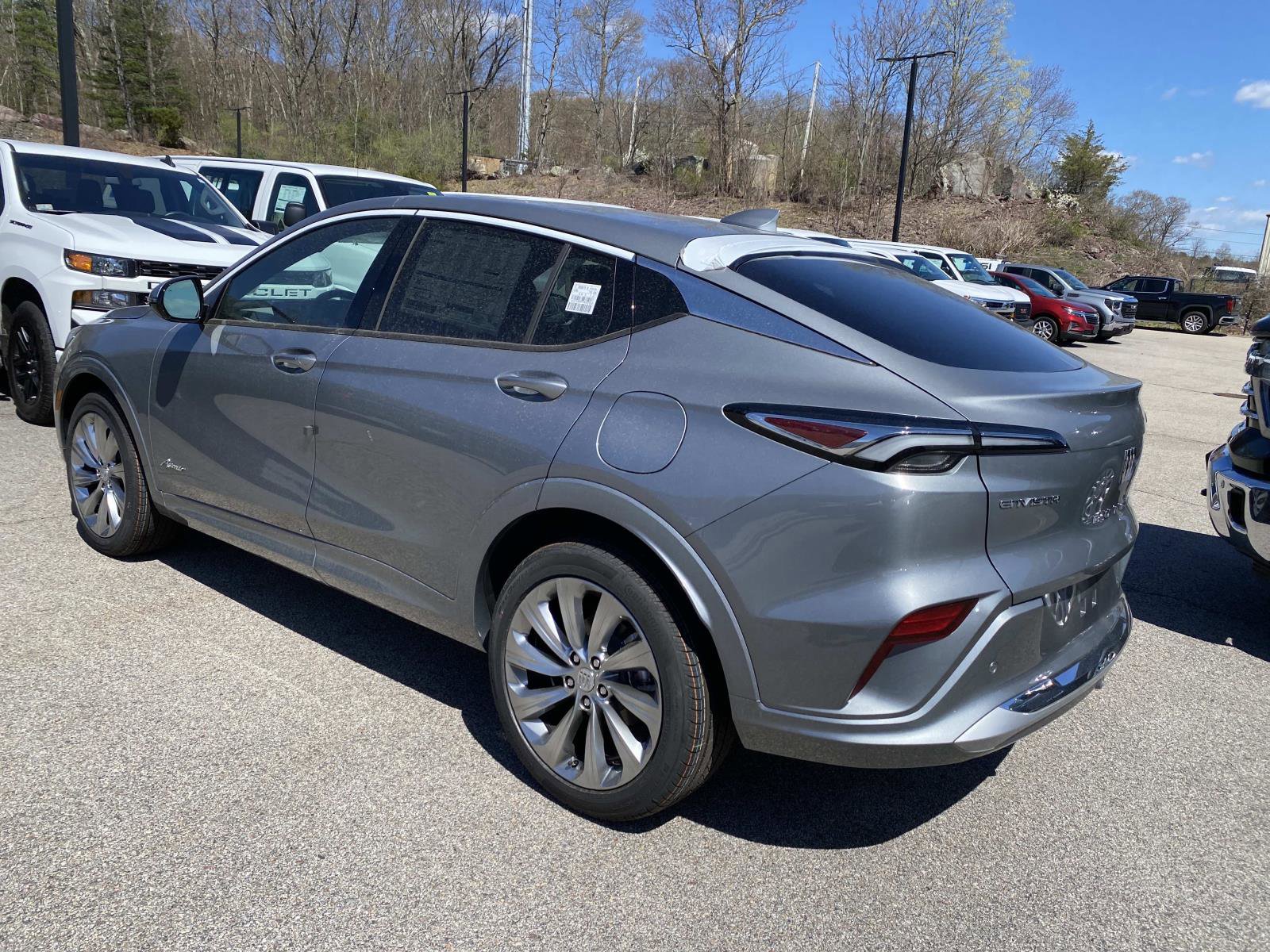 New 2026 Buick Envista Avenir FWD image 4