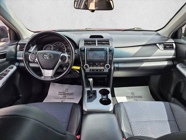 Used 2014 Toyota Camry SE FWD image 14