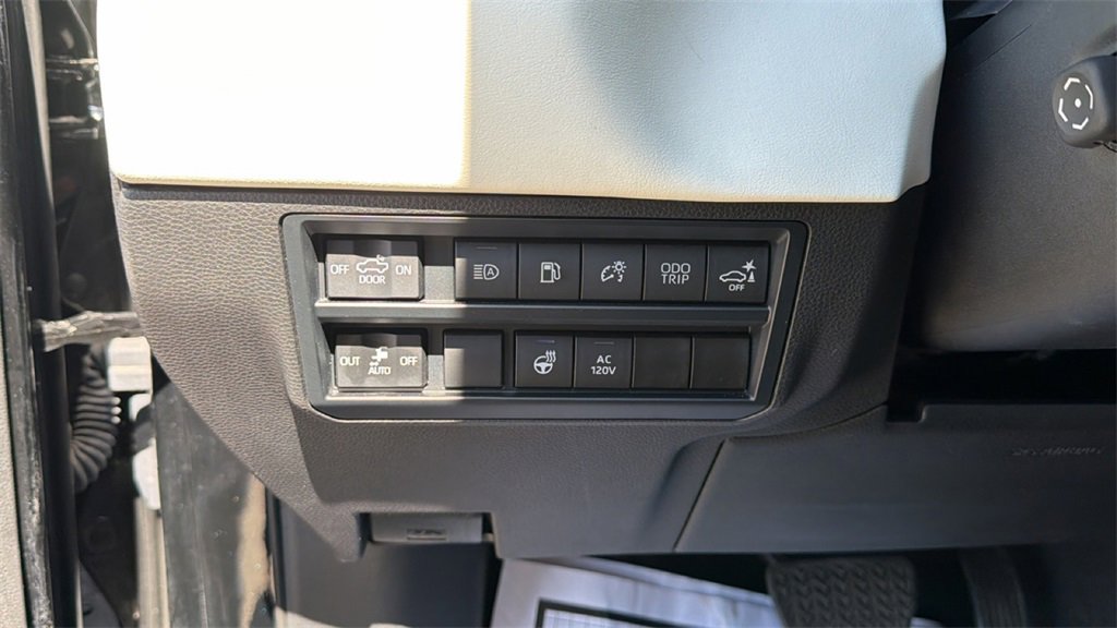 Used 2023 Toyota Tundra Capstone image 25