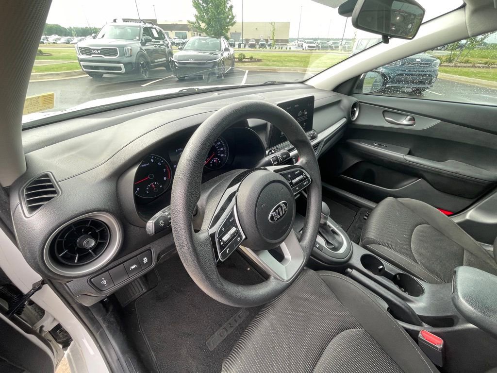 Used 2021 Kia Forte LXS image 6