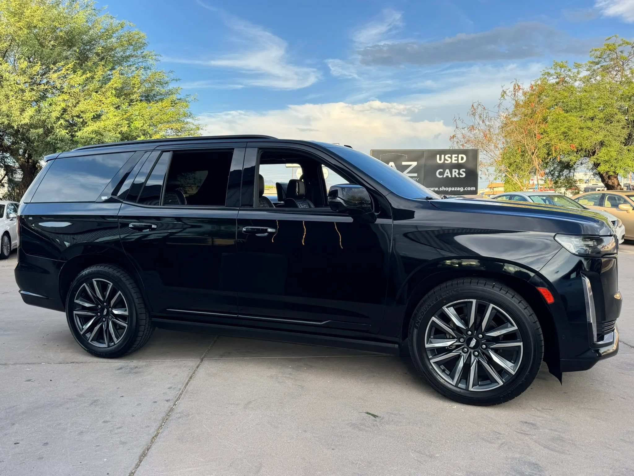 Used 2021 Cadillac Escalade Sport Platinum AWD/4WD image 5