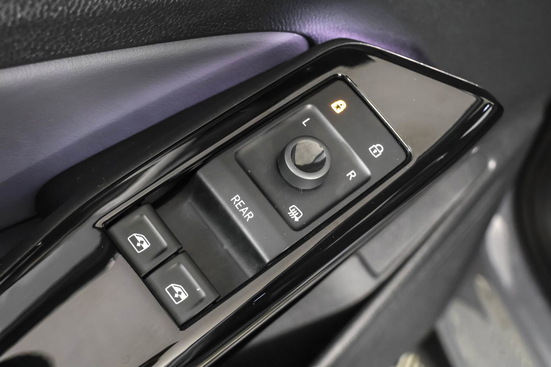 Used 2022 Volkswagen ID.4 Pro image 33