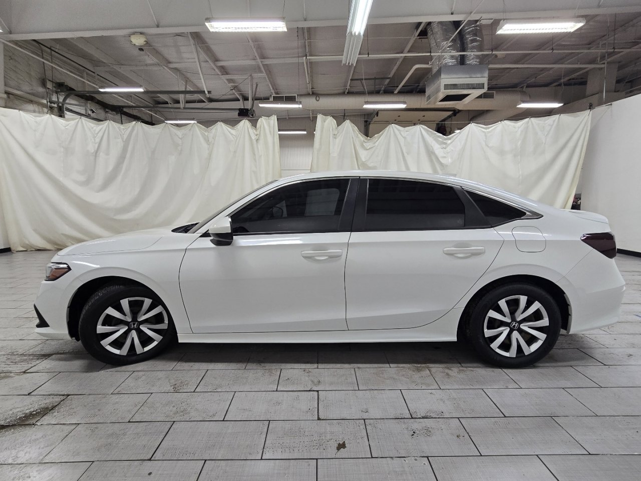 Used 2022 Honda Civic LX image 12