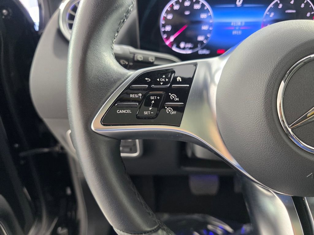 Certified 2025 Mercedes-Benz GLA 250 image 19
