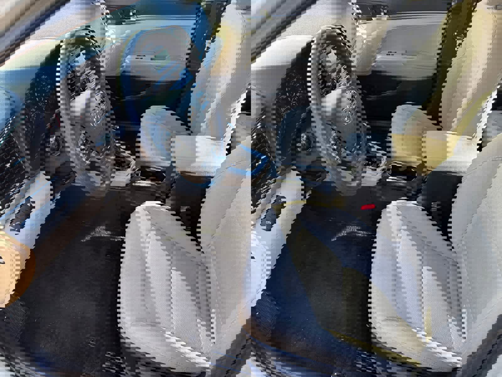 Used 2017 Hyundai Elantra SE image 10