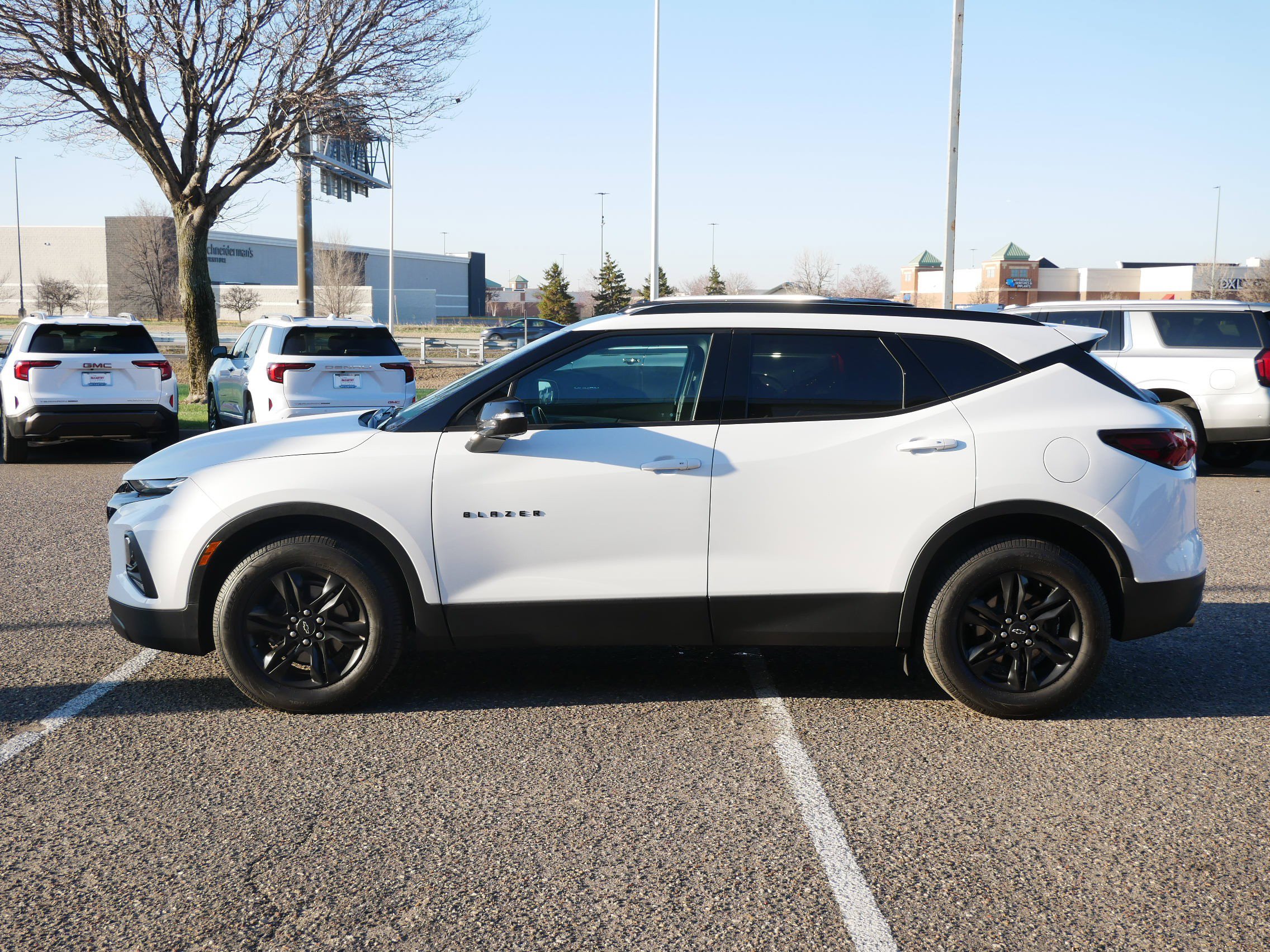 Used 2022 Chevrolet Blazer LT w/ Sound & Technology Package image 6