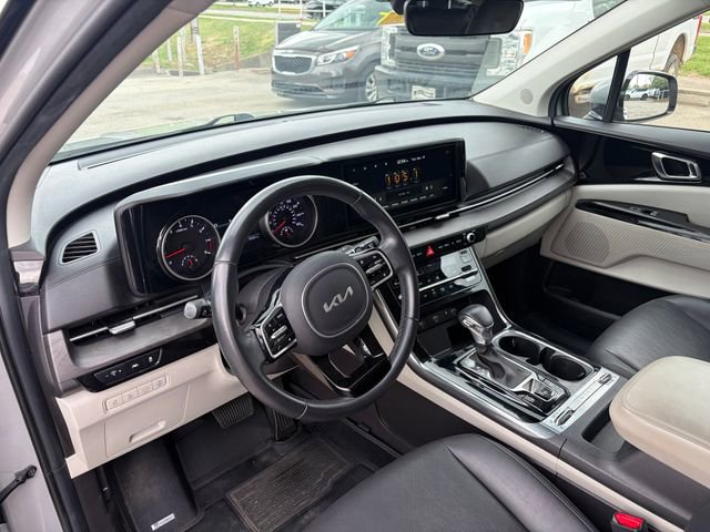 Used 2022 Kia Carnival SX FWD image 5