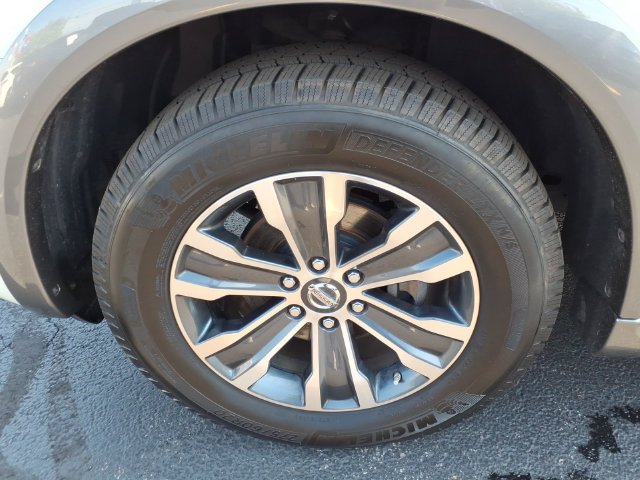 Used 2017 Nissan Armada SL AWD/4WD image 28