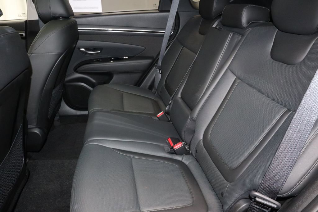Certified 2023 Hyundai Tucson Limited image 23