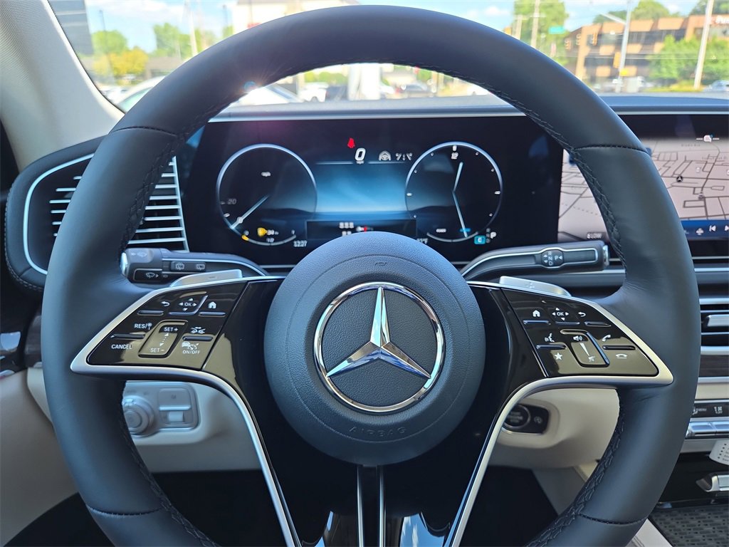 New 2026 Mercedes-Benz GLS 450 4MATIC image 21