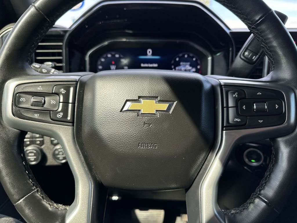 Used 2024 Chevrolet Silverado 2500 LTZ image 21