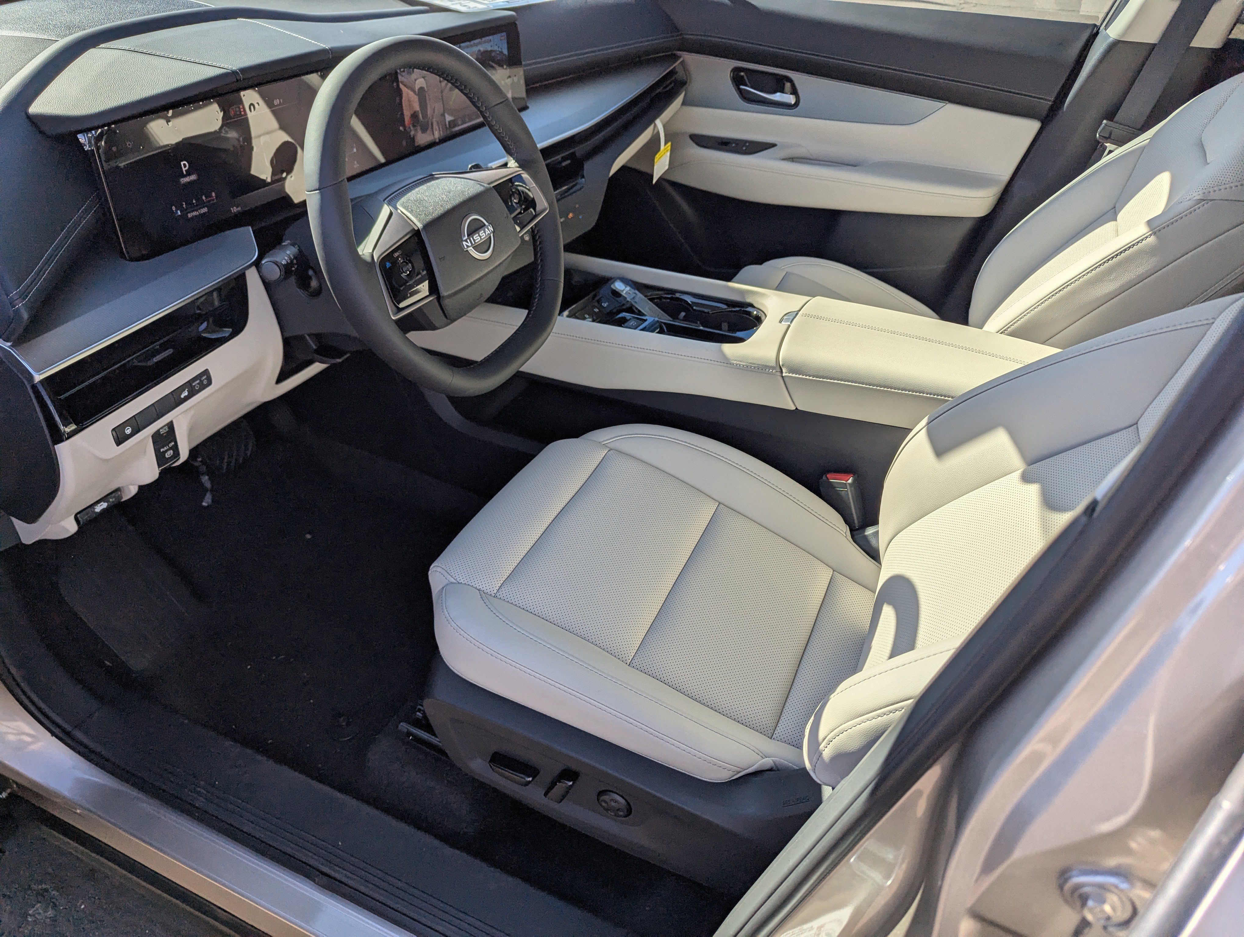 New 2026 Nissan Murano SL w/ Comfort Package image 9