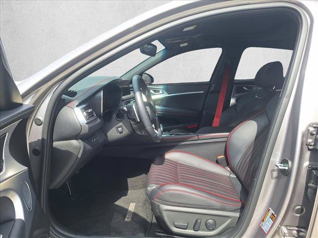 Used 2023 Genesis G70 2.0T w/ Sport Prestige Package RWD image 10