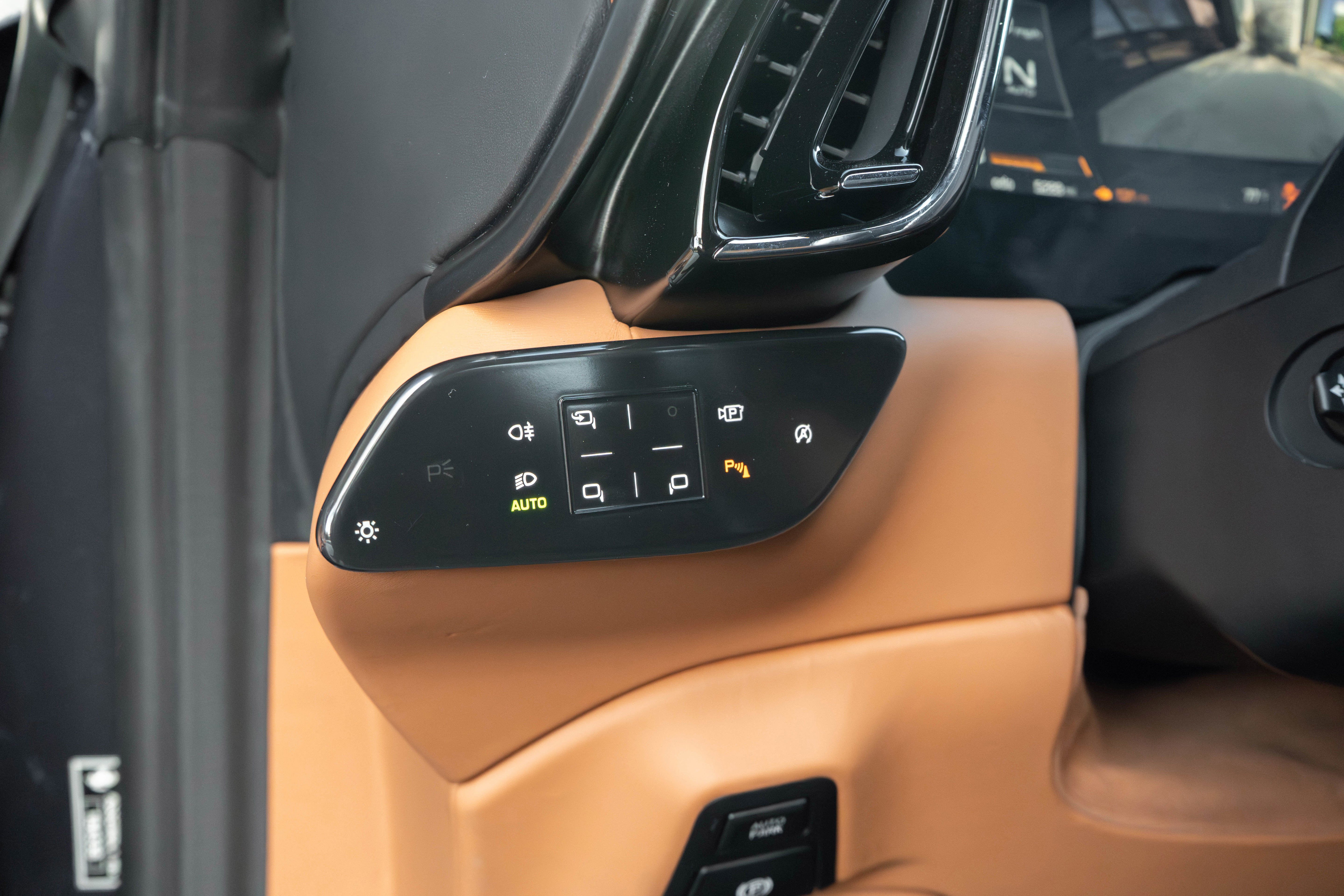 Used 2021 Ferrari Roma image 29