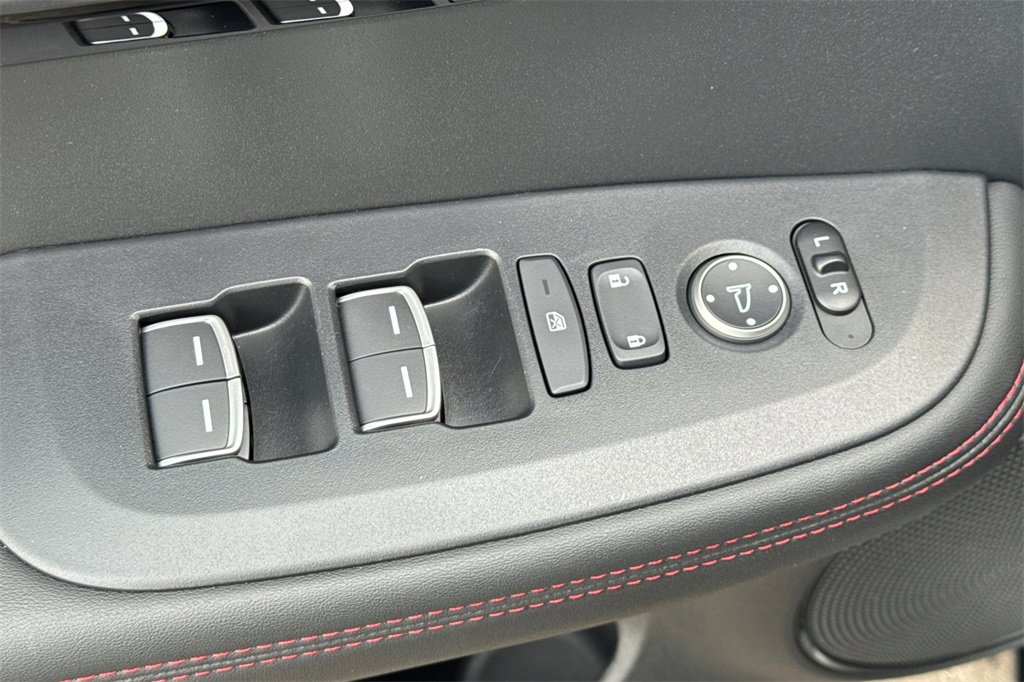 Certified 2025 Acura ADX A-Spec image 16