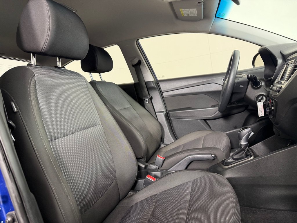 Used 2021 Hyundai Accent SE FWD image 22