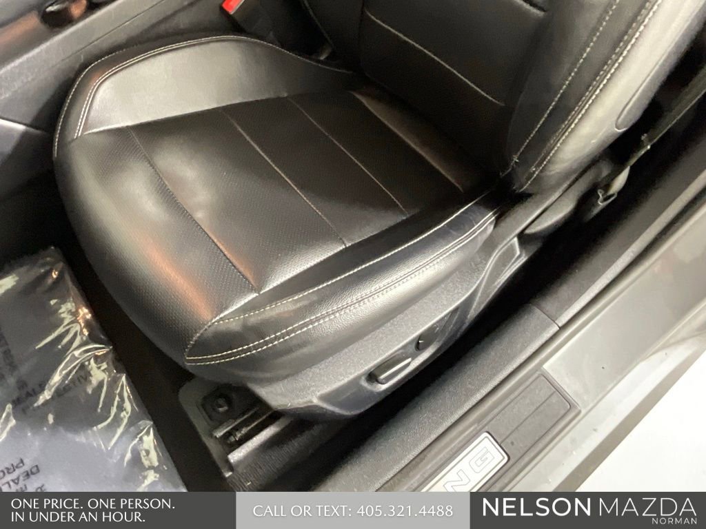 Used 2021 Ford Mustang Premium image 19