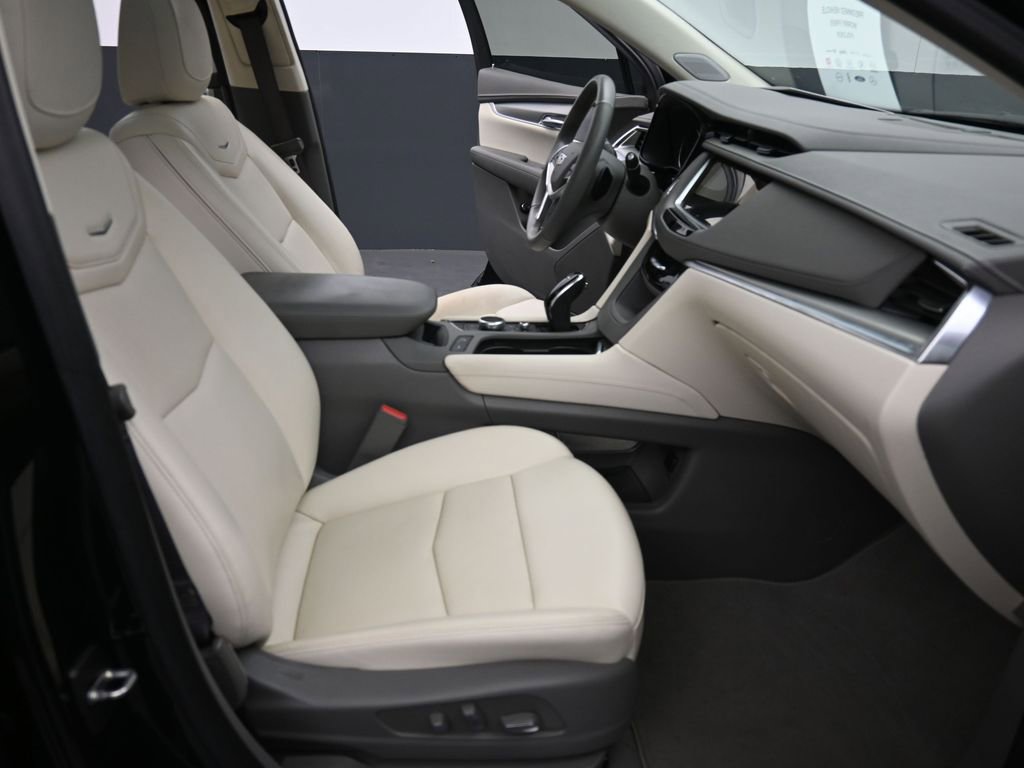 Used 2023 Cadillac XT5 Premium Luxury w/ LPO, Floor Liner Package FWD image 14