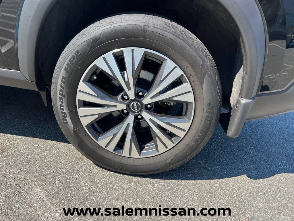 Certified 2023 Nissan Rogue SV AWD/4WD image 28