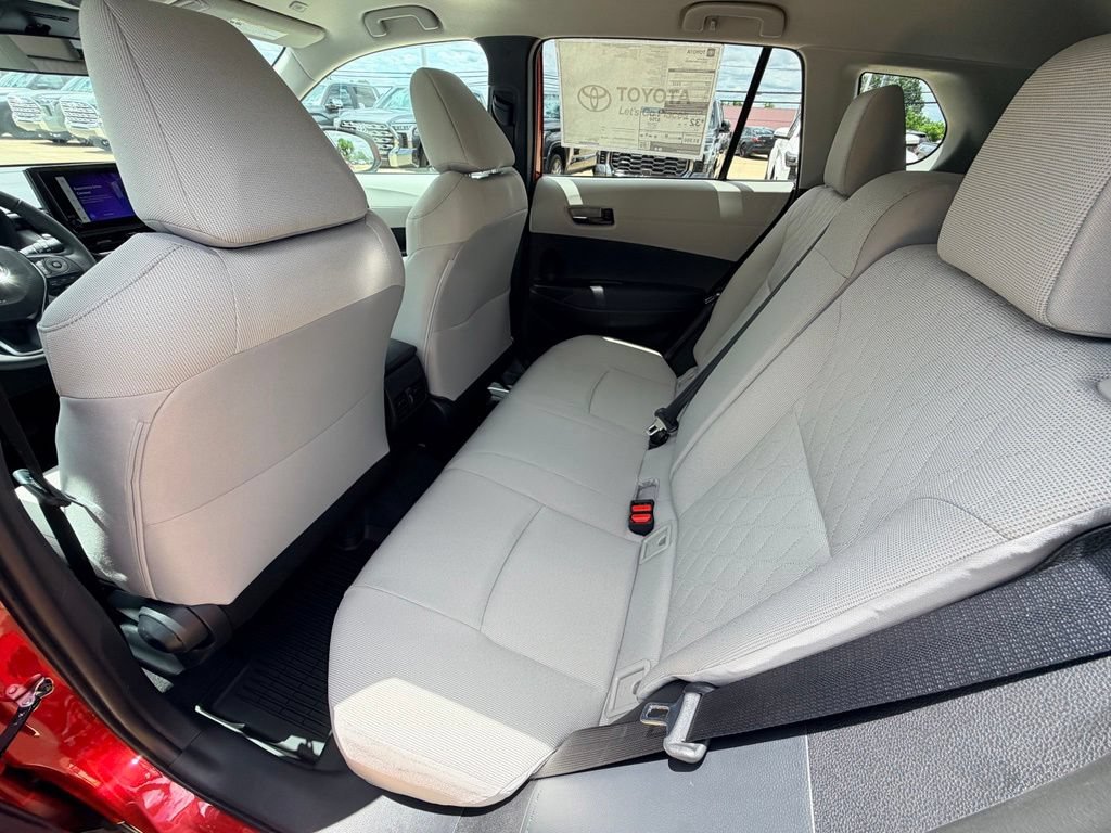 New 2026 Toyota Corolla Cross LE FWD image 24